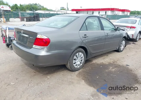2005 Toyota Camry Le from USA, damaged, VIN 4T1BE30K65U570707